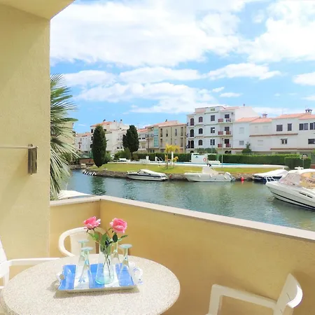 Great With View Apartment *